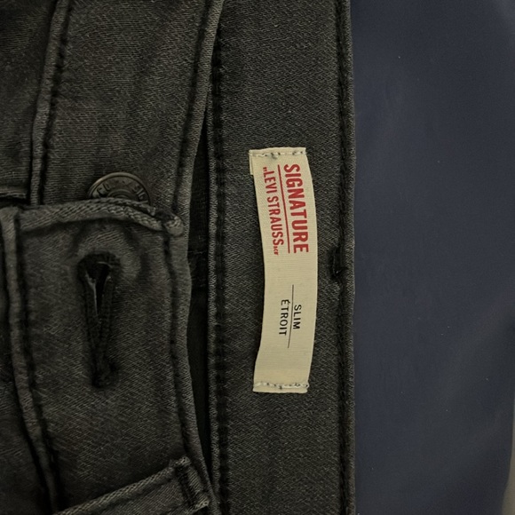 Levis jeans - Picture 2 of 4